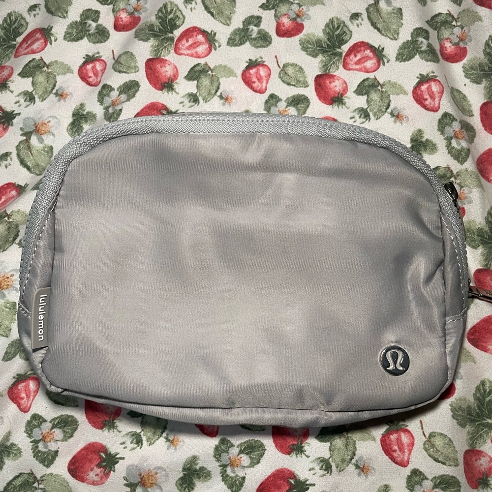 Lululemon Athletica Gray Bag